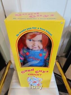 CHUCKY Doll Child's Play Good Guys Spirit Halloween 24 Tall NEW 2023 CHUCKY 11