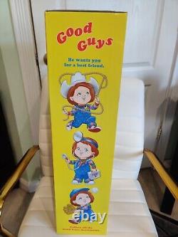 CHUCKY Doll Child's Play Good Guys Spirit Halloween 24 Tall NEW 2023 CHUCKY 11