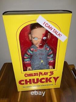 Child's Play 3 Chucky Talking Doll Pizza Face Mezco Horror New