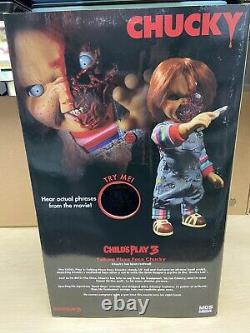 Child's Play 3 Pizza Face Chucky 15 Talking Doll Mezco Official