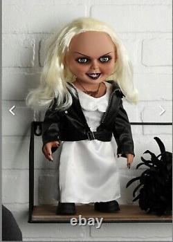 Child's Play Bride of Chucky Tiffany Talking 15 Mega-Scale Doll