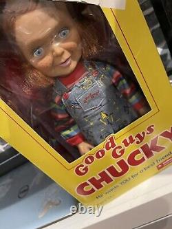 Child´s Play Good Guys Chucky 15 Mega-Scale Talking Doll