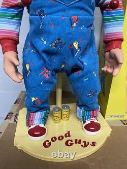 Child's Play Good Guys Chucky Doll Trick or Treat Studios With Stand & Batteries
