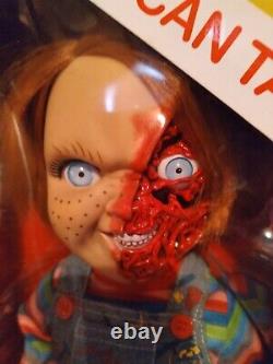 Chucky Doll, Talking Child's Play 3 Pizza Face Mezco 15 Mega Scale With Box