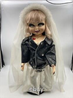 HUGE 24in Bride Of Chucky TIFFANY DOLL Halloween SPENCERS withTalking Stand