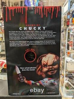 MEZCO Doll Child's Play 15 Scarred TALKING CHUCKY Mega Scale Figure Official