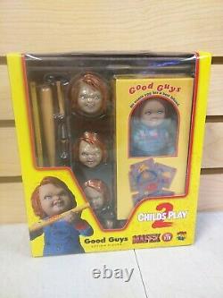 Mafex No. 112 Child's Play 2 Chucky Good Guys Doll Action Figure New! US Seller