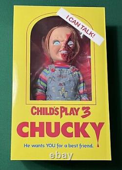 Mezco Child's Play 3 Talking Pizza Face CHUCKY Doll Mega Size 15-Inch Figure NEW