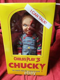 Mezco Child's Play 3 Talking Pizza Face Chucky Doll Mega Size 15 Figure NEW