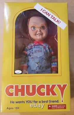 Mezco Child's Play Good Guy Chucky 15 Inch Sealed Signed Brad Douriff + Vincent