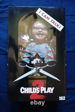 Mezco Toyz Childs Play 2 Talking Menacing Chucky Doll Figure Brand New