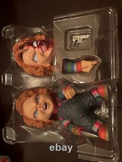 Mezco Toyz MDS Deluxe Designer Series Child's Play CHUCKY + 1 Extra Chucky