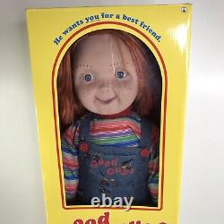 NEW Good Guys Chucky Doll 30 Childs Play Spirit Halloween